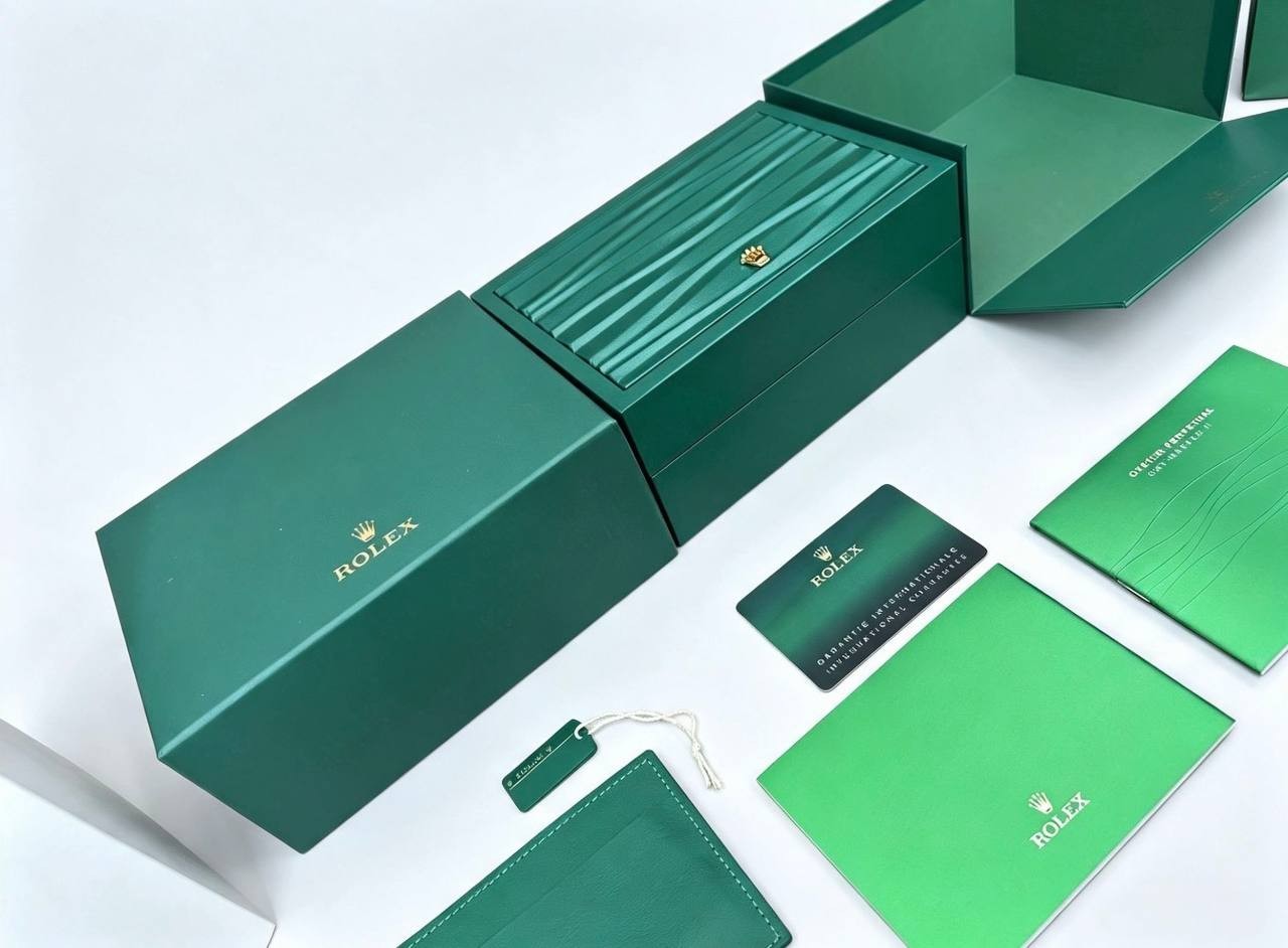 Cofanetto ROLEX 2025 con Borsa e Accessori foto 4