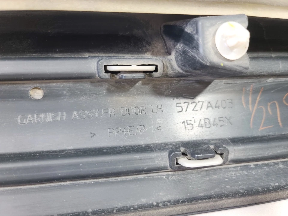 14-20 MITSUBISHI OUTLANDER FRONT LEFT DRIVER SIDE DOOR LOWER MOLDING COVER OEM - Image 4 of 4