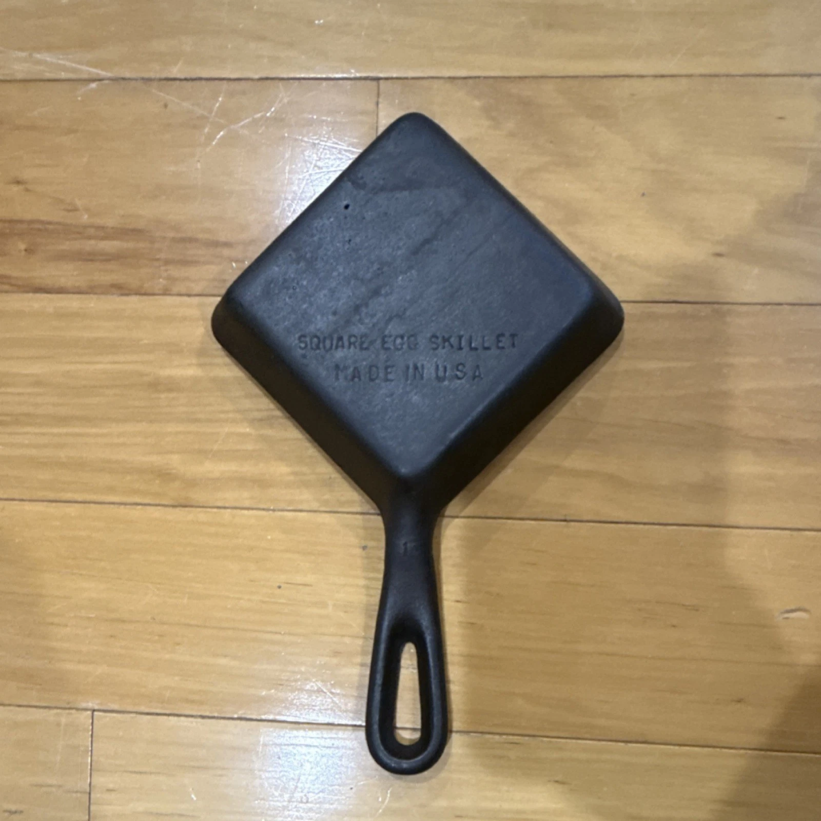 Cast Iron Square Egg Skillet- Ghost Griswold Symbol
