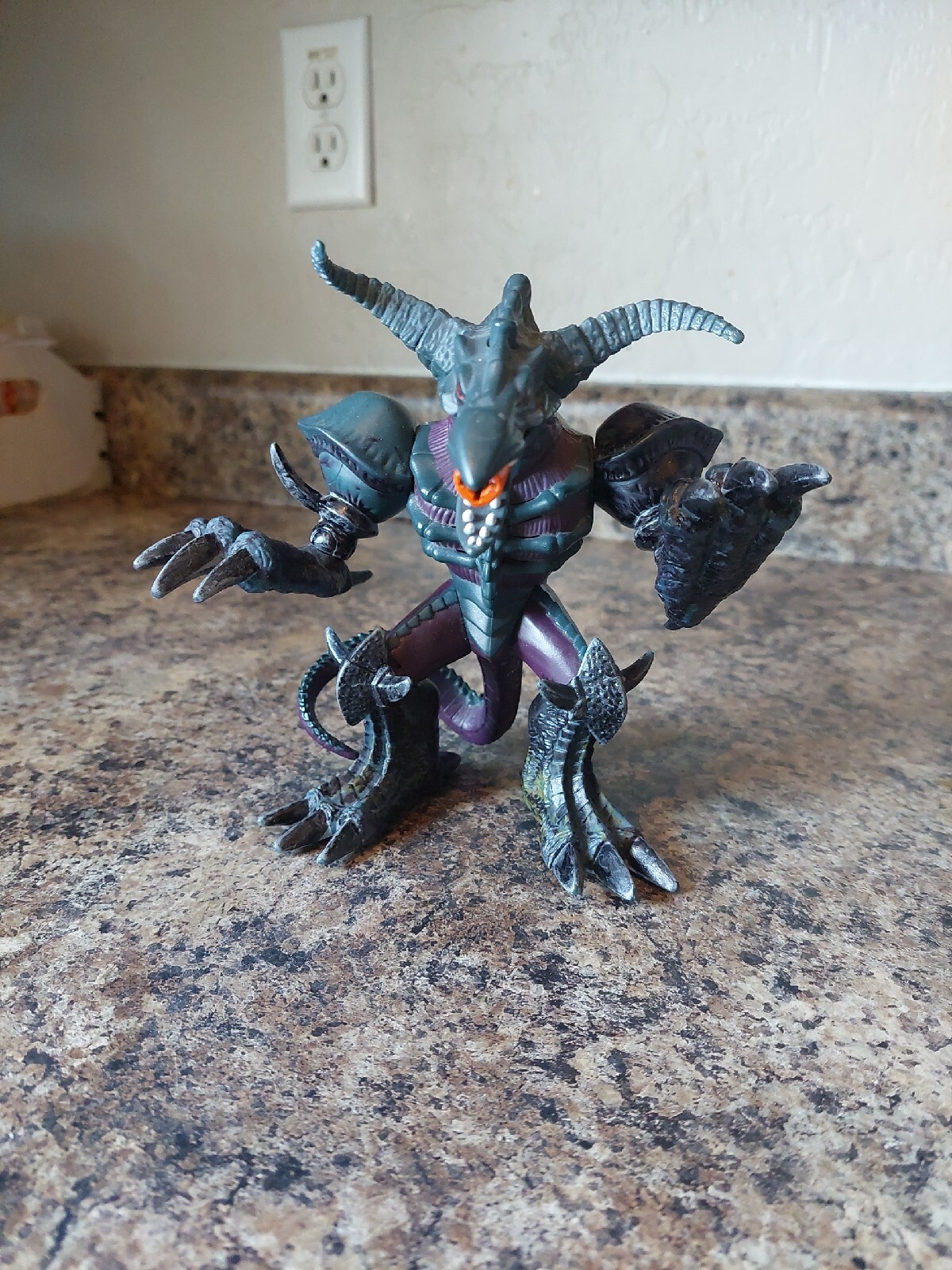 Picture 1 of 8