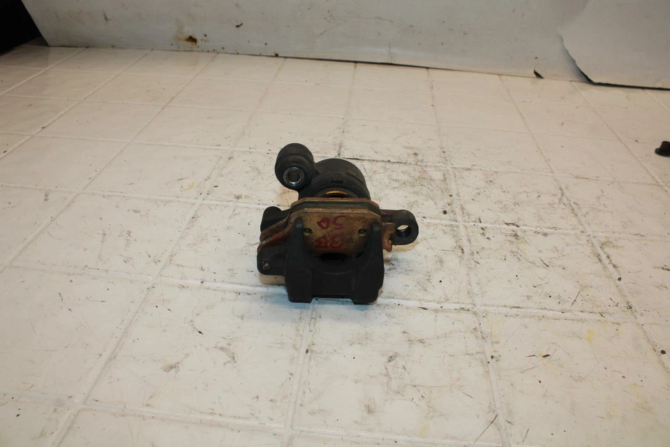 06-07 PINZA FRENO DELANTERA DERECHA SUZUKI BANDIT 1200S ABS BB21 Foto 3 de 4