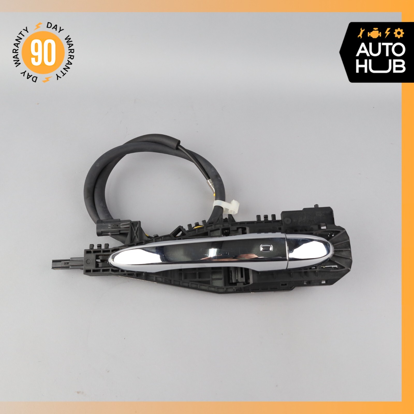 Maserati Levante M161 Front or Rear Right Side Exterior Door Handle OEM 64k