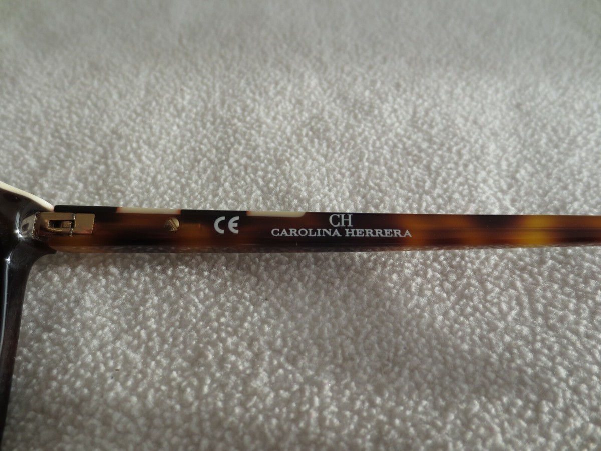 Carolina Herrera SHE795 Sunglasses Brand New Carolina herrera She795 | N/A | Max Optika main image 2