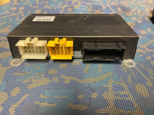 Iveco Wabco Steuergerät Fahrwerkseinheit 4462700100 / 50434 2304 / 446 270 002 0 - Bild 3 von 6