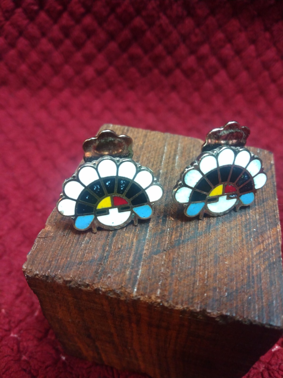 Vintage Zuni Sun Enamel clip on earrings - image 3