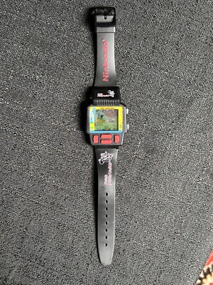 1991年 Nintendo スーパーマリオワールド ゲームウォッチ Super Mario World Playable Video Game Watch (1991) : r/90sdesign