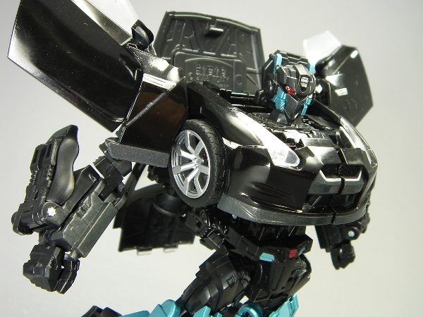 Takara Tomy Transformers Alternity Nissan GT-R Convoy Super