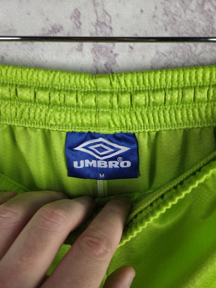 Pantalones Cortos de Entrenamiento Umbro De Colección Para Hombre Correr Raro Años 90 Y2K Verde Talla M Foto 4 de 4