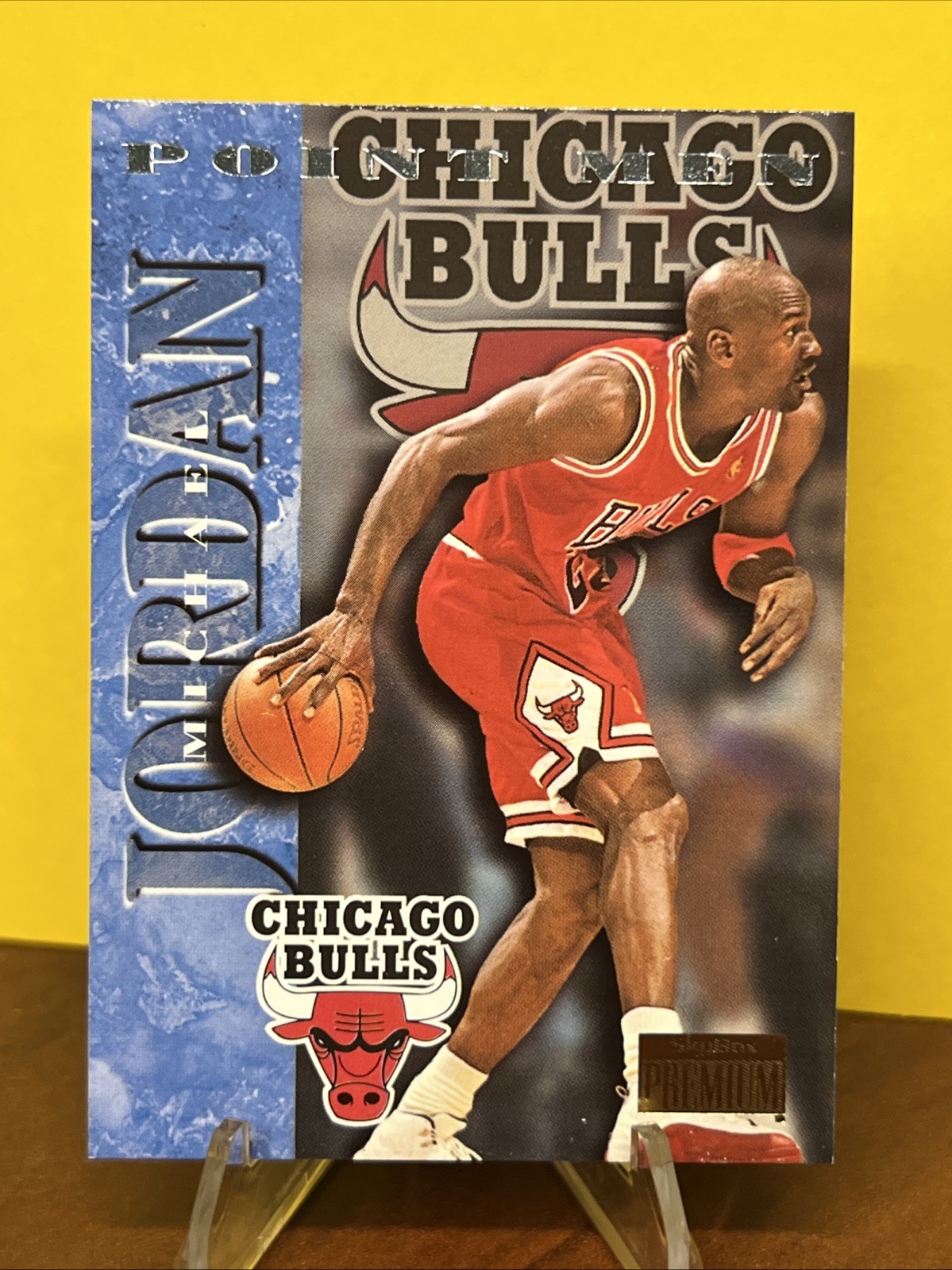 1996-97 Michael “MJ” Jordan Skybox Premium Point Men Chicago Bulls NBA HOF #247
