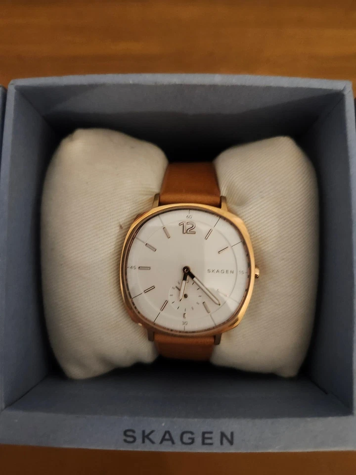 Lot of 3 Skagen Mens Watch Lot, all Need Batteries - Image 3 of 4