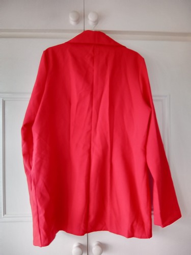 NEW WITH TAG. SIZE 16 PRETTY LITTLE THING RED OVERSIZED BLAZER . CHARITYSALE - Picture 3 of 5