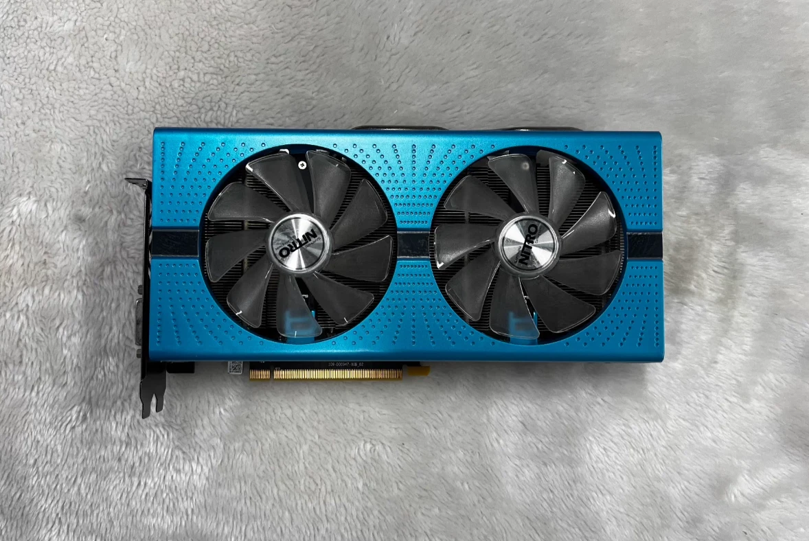 【マイニング未使用】Radeon RX590 VRAM8GB マイニング未使用】Radeon RX590 VRAM8GB