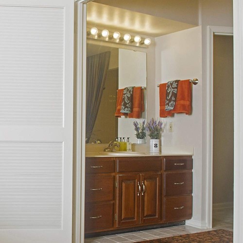 Design House 500223 Vanity Honey Oak, 6-Light Bath/Vanity Lights 6-Light - Picture 11 of 12