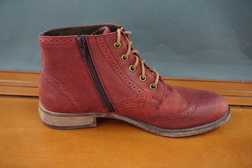 Josef Seibel Sienna 75 Women's 40 / 9 Red Leather Lace Up Wingtip Ankle Boots - Picture 5 of 10