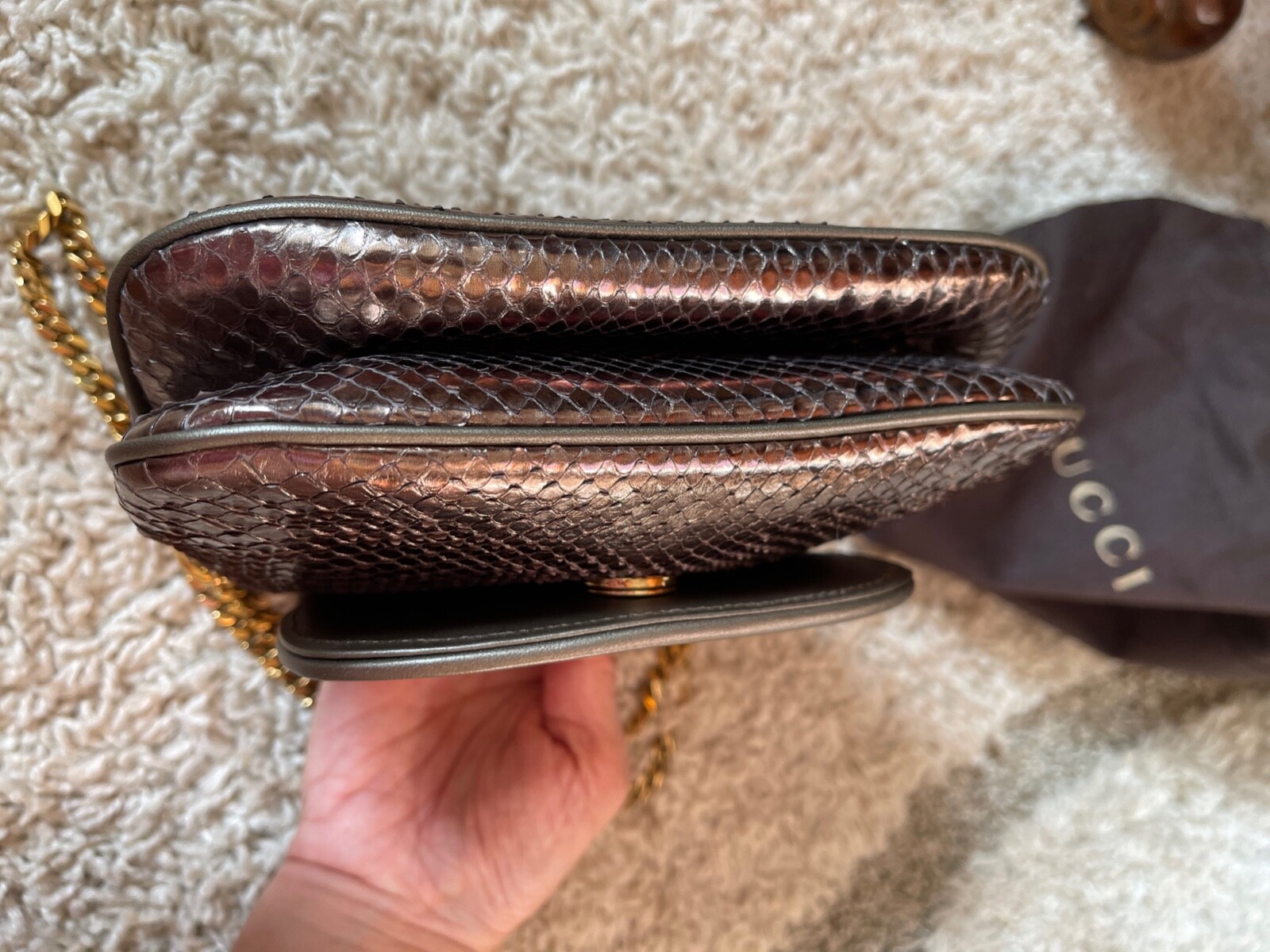 Gucci handbag - Authentic, Excellent condition - image 3