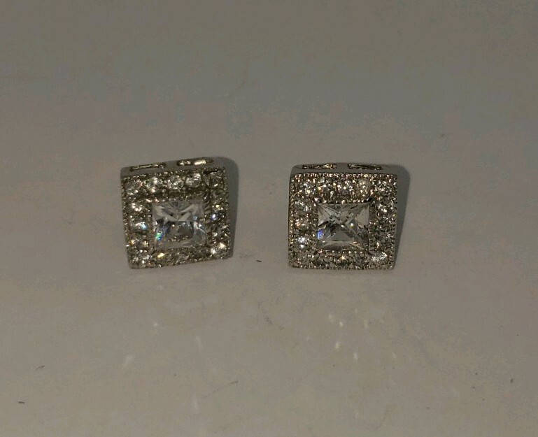 Picture 2 of 3
