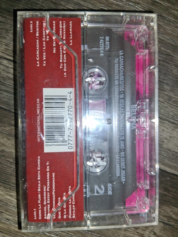 SELENA - LIVE CASSETTE 1993 NUEVO Y SELLADO TEJANO/TEX-MEX - Image 2 of 2