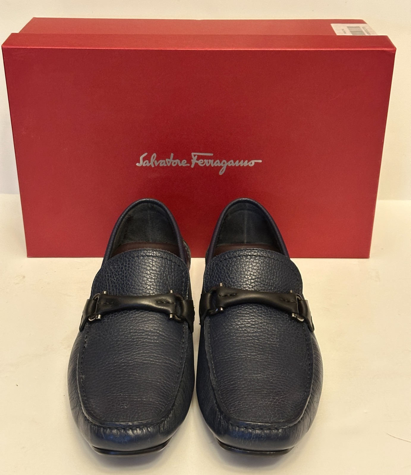 100% authentic Salvatore Ferragamo Leather Granprix Drivers shoes Blue 7 1/2 D