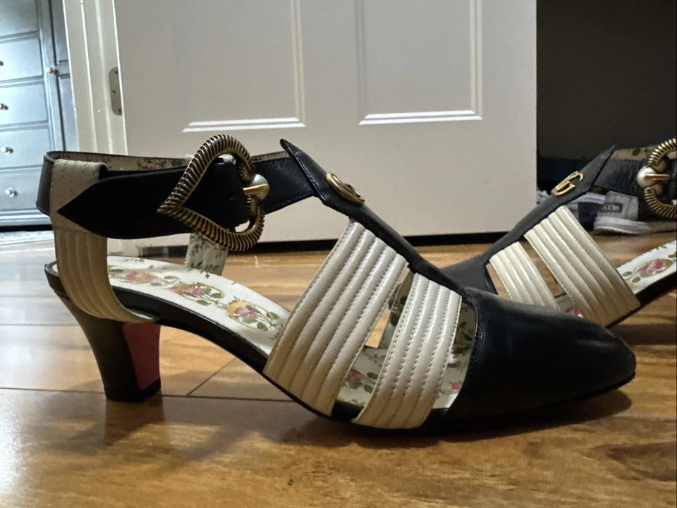 🩷Gucci Black Leather Heel/Pumps 37.5 7.5 37 7 (adjustable) 🩷 - Image 3 of 4