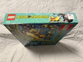 LEGO 7774 + 7775 Aqua Raiders Aqua Base Station + Submarine and Giant Crab NEW & ORIGINAL PACKAGING