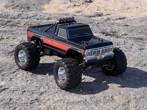 FMS 1:10 Ford F100 RS RTR 2WD RC Monster Truck - Black - Picture 8 of 10