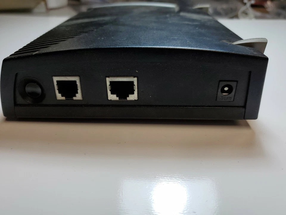 Efficient Networks SpeedStream 5260 - Image 4 of 4