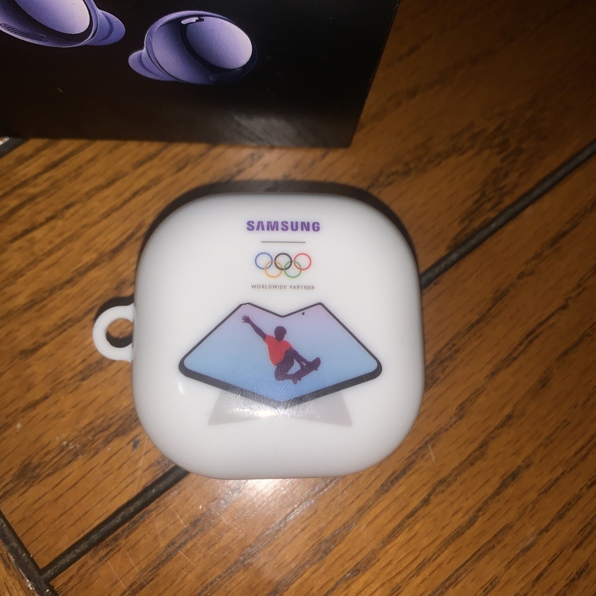 Galaxy Buds Pro + Tokyo 2020 Olympics Case Very Rare Galaxy Buds Pro + Tokyo 2020 Olympics Case Very Rare