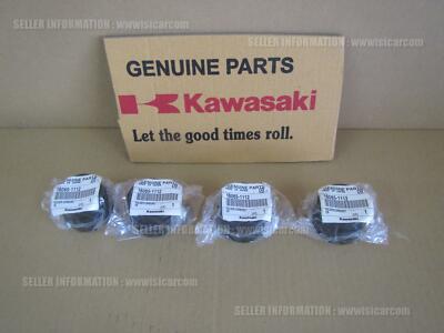 コマたろう出品　5/12 KAWASAKI GPZ750R ZX750G CARB HOLDER SET 16065-1112 INSULATOR