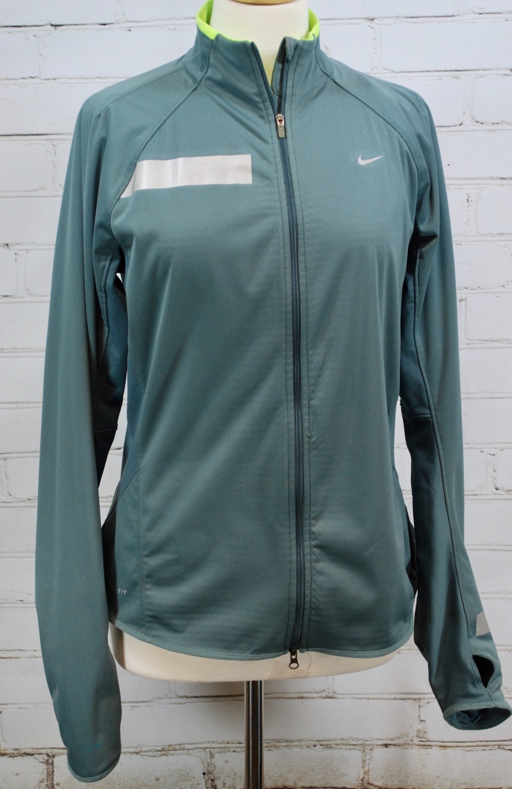 nike element shield max