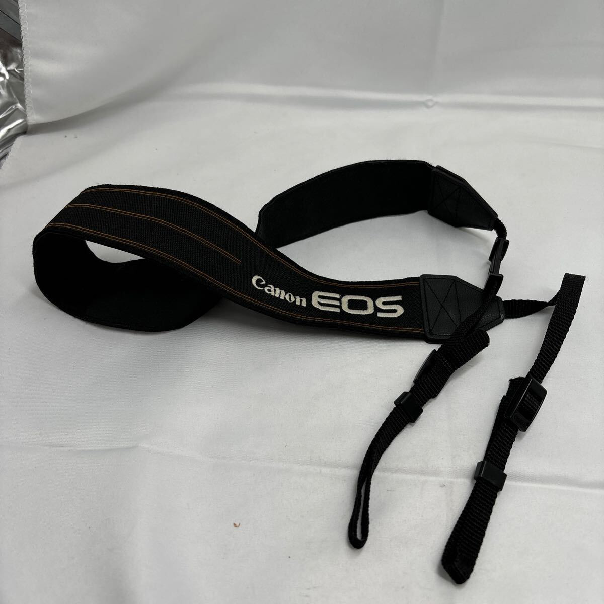 Canon EOS Camera Neck Strap Black Adjustable