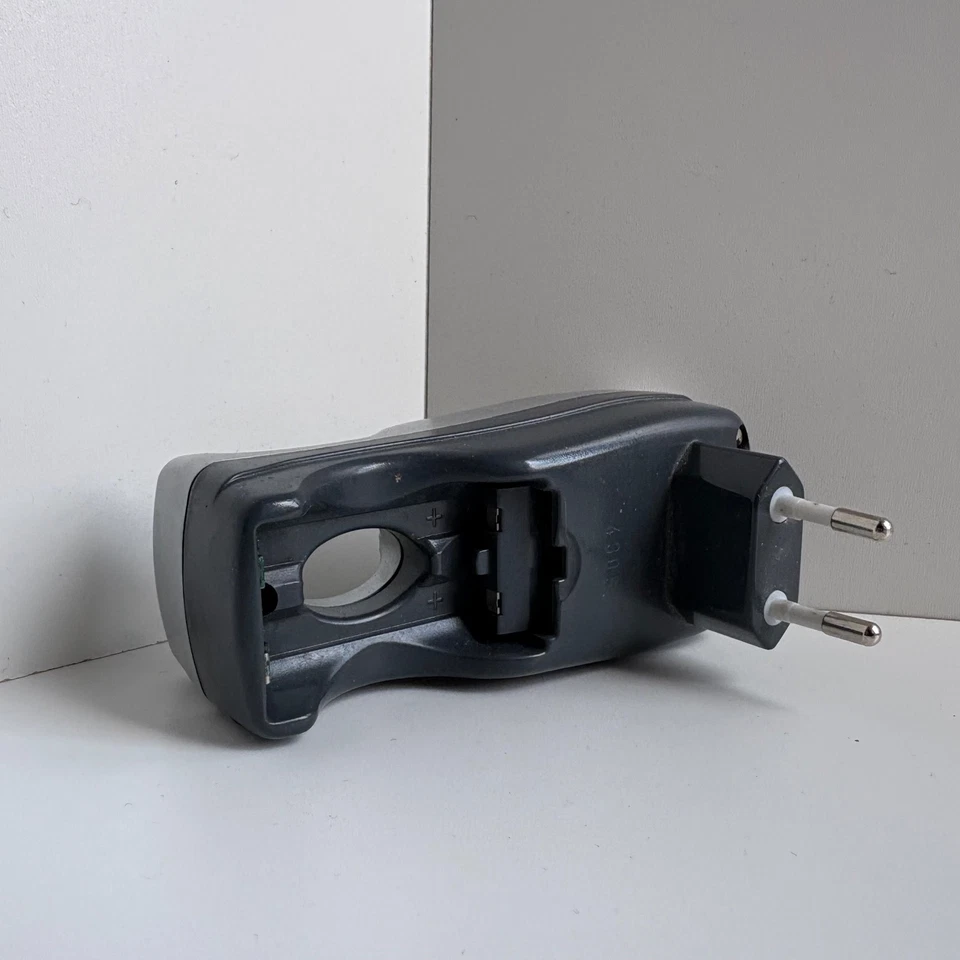 Energizer Compact Ni-MH Battery Charger - 4 x AA AAA - EU Wall Plug - Image 2 of 3