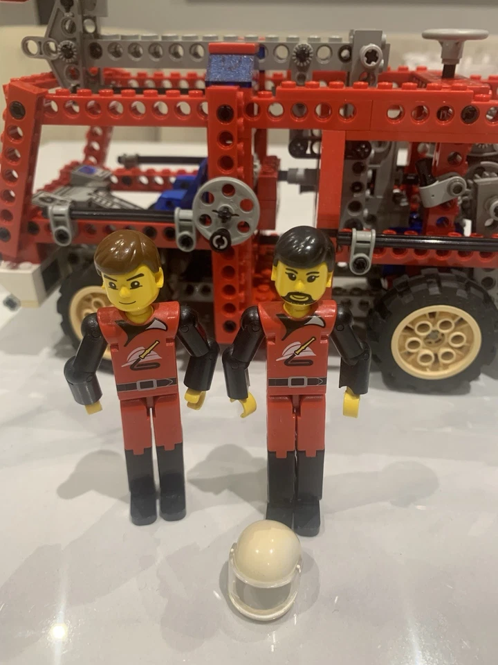 LEGO Technic 8280 Fire Engine / Fire Response Unit, photo 4 of 5