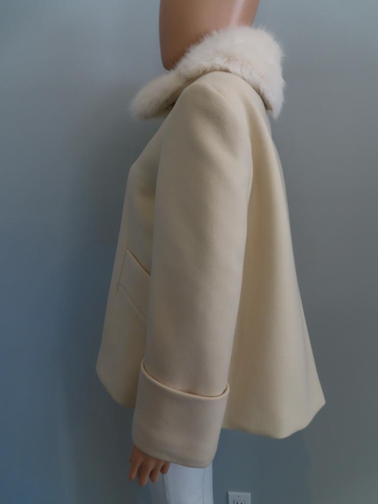 GUCCI★素敵!Ivory Single-Breasted Faux Fur Trim Coat NWT GUCCI Ivory Single-Breasted Faux Fur Trim Coat Size 38