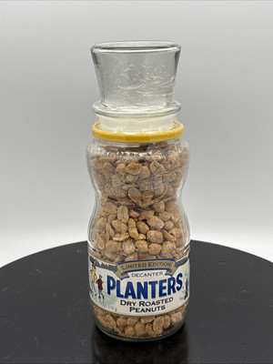 Limited Ed Holiday Planters DryRoasted Peanuts Decanter/Jar Glass 18oz Full Ch25