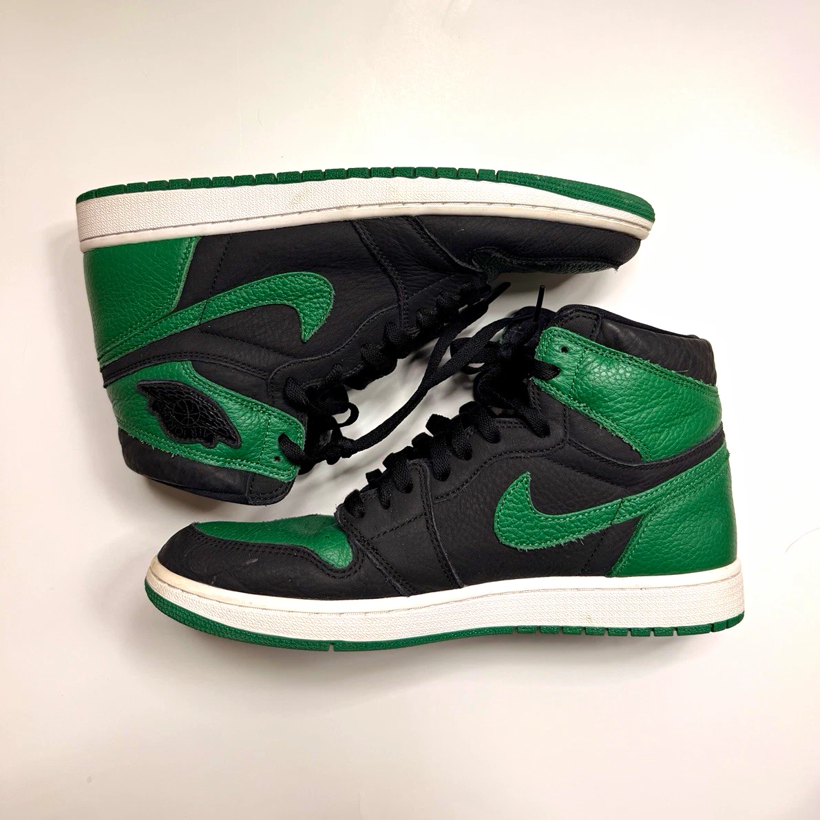 Jordan 1 Retro OG High Pine Green 2.0 for Sale | Authenticity