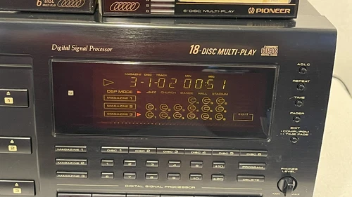 Pioneer PD TM3 18 Multi Play Compact Disc CD Player Changer with Triple Magazine - Imagen 4 de 24