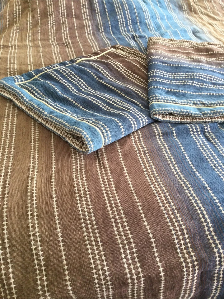 Juego de edredón Croscill King texturas a rayas suroeste tono azul marrón 2 fundas Foto 3 de 4