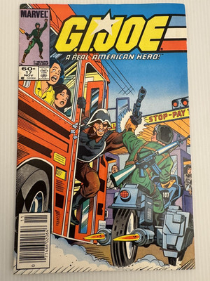 GI Joe 17 Marvel 1983 Newsstand Mike Vosburg Cover Star Wars Atari Ad Vintage