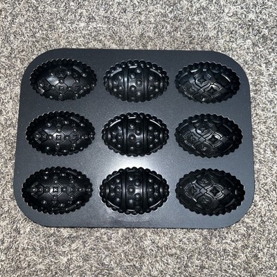 NORDIC WARE Easter Egg Cake Muffin Pan 10 x 13 Cast Aluminum Heavy Duty EUC