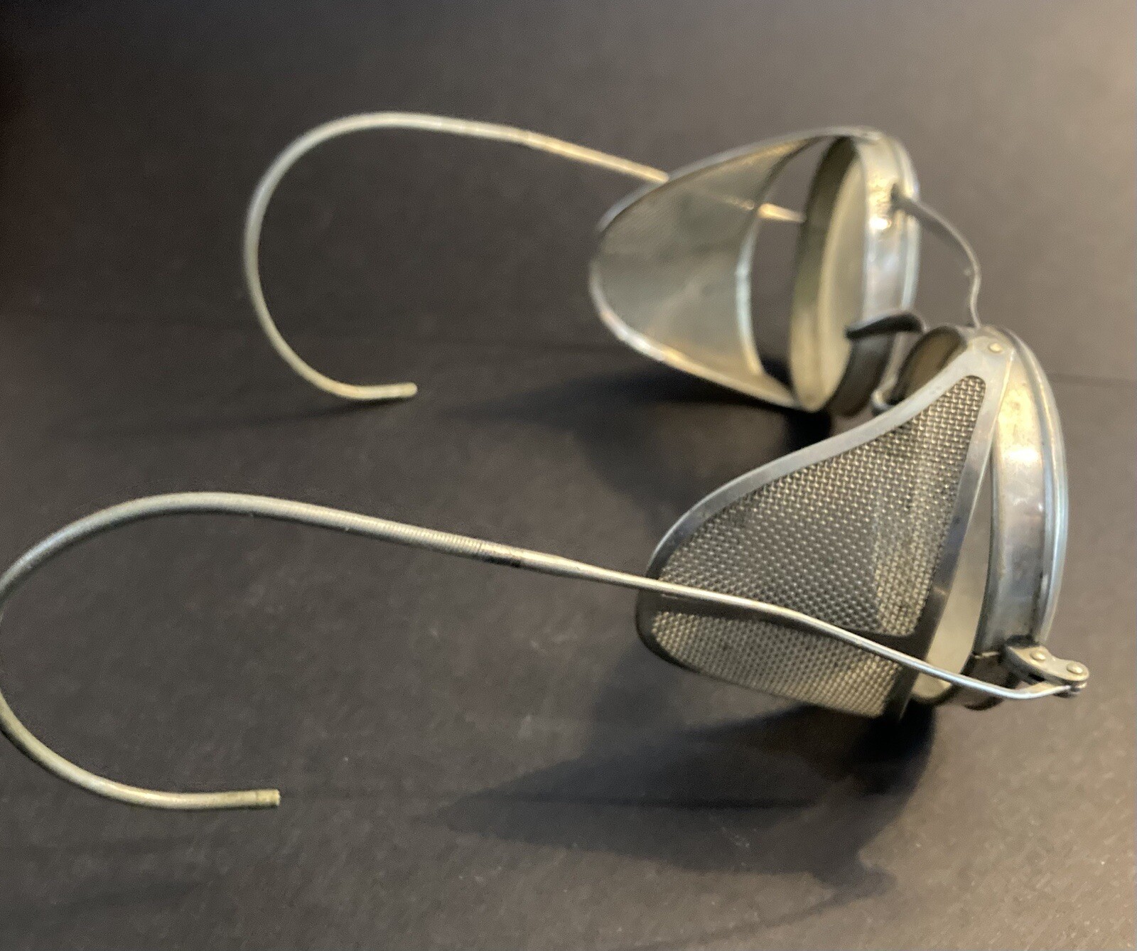 Antique / Vintage Kings Saniglas First Safety Glasses… Gem