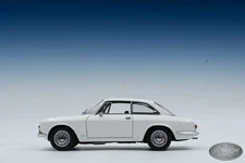 1/18 AUTOart Alfa Romeo 1750 GTV LH Drive White 🤝ALSO OPEN FOR TRADE🤝