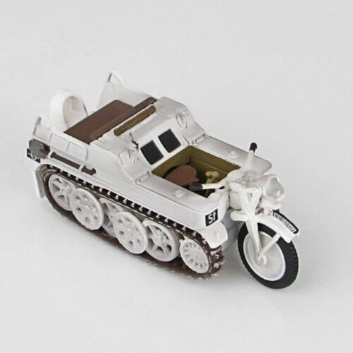 Hobby Master 1/48 HG1705 Sd.Kfz.2 Kettenkrad German Army 1st Skijager Bgd, USSR - Image 2 of 4