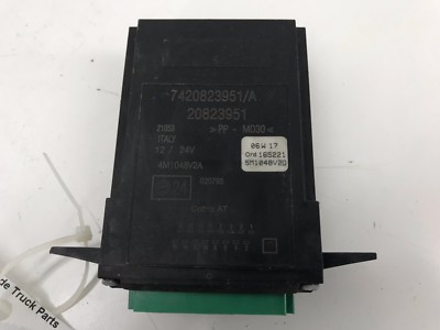 Volvo wiper control module 20823951 windshield wiper VNL | eBay