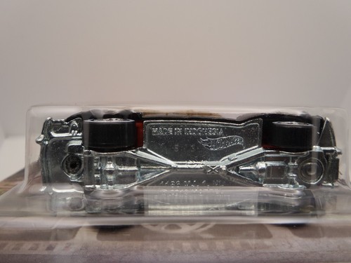 Hot Wheels Premium Retro 2023 Ford Super De Luxe HKC25-JA10 BTTF - Imagen 6 de 7