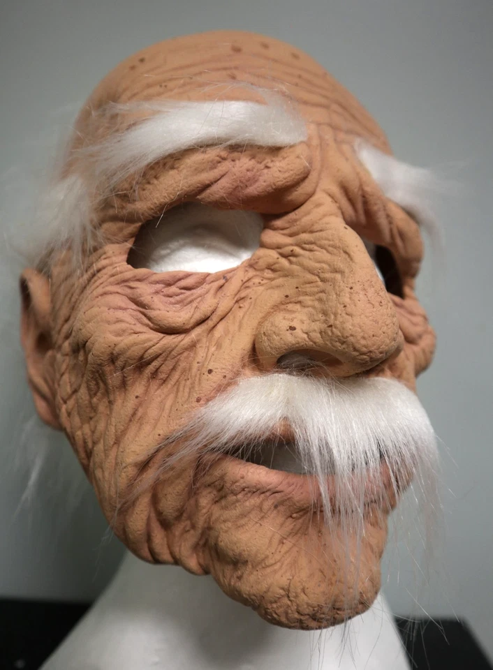 Máscara hecha a mano para adultos "Grand Dad" de Zagone Studios Foto 2 de 4