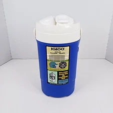 Igloo 1/2 Gallon Sport Beverage Water Jug w/Hooks Cooler / Blue and White