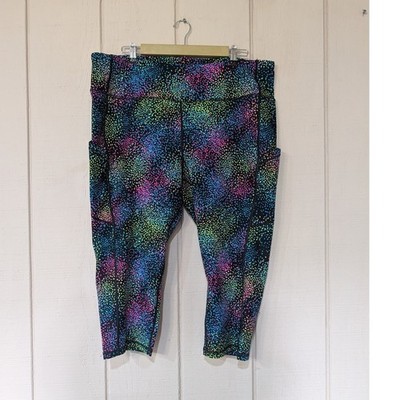 Torrid Active TRU Capri Side Pocket Leggings Rainbow Splatter Plus Size 3 3X