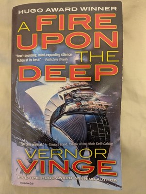 A Fire upon the Deep Mass Market Paperbound Vernor Vinge