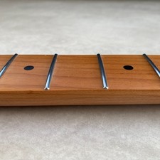 Gitarrenhals aus ger&ouml;stetem Ahorn f&uuml;r Stratocaster Strat/SS B&uuml;nde/Nitro/Knochenmutter