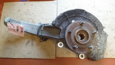 Passenger Front Spindle/Knuckle Excluding SRT8 Fits 05-10